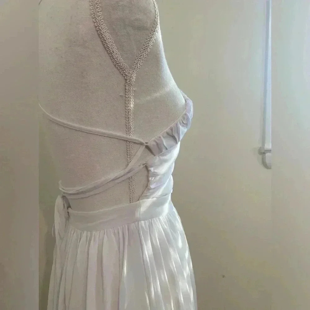 Lavish Alice White Maxi Dress Size Us 2 Or Uk 6 — image 4 of 8
